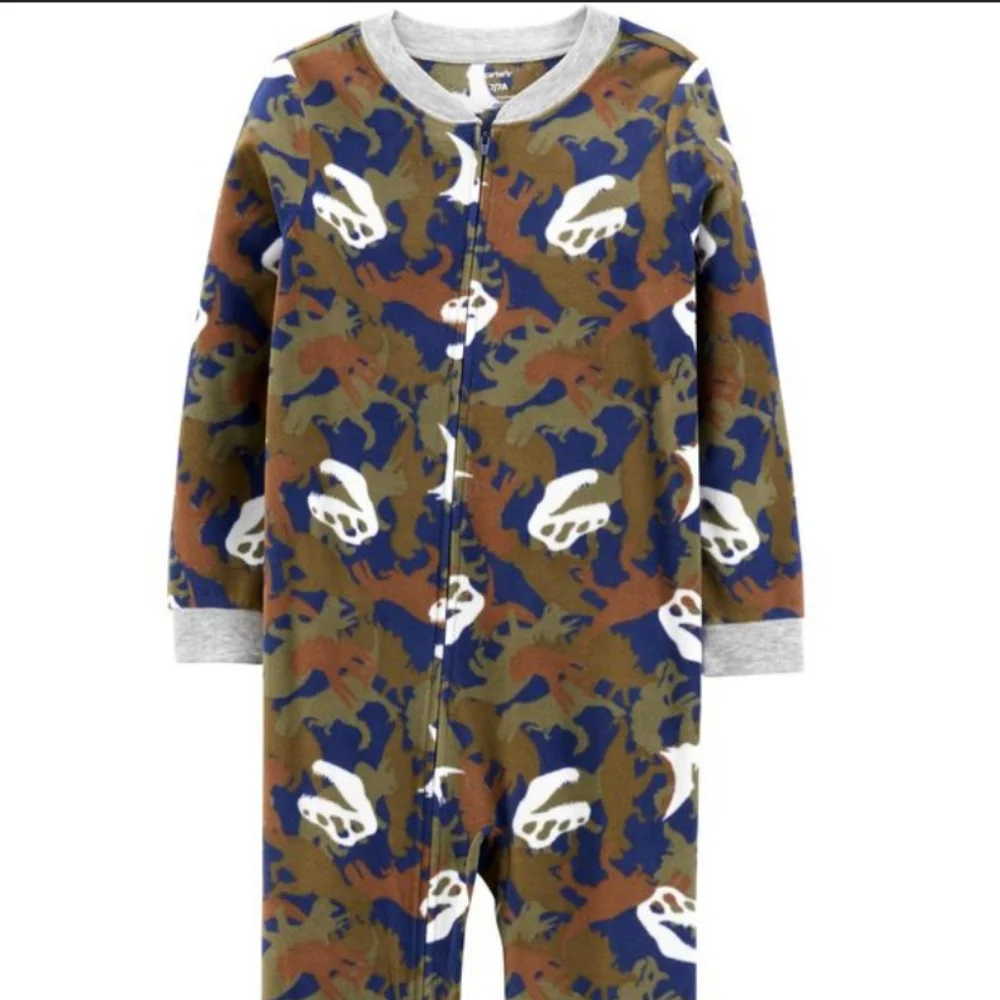 NWT Carter's Fleece PJ